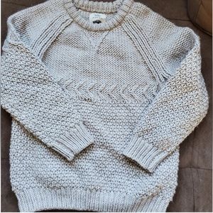 Girls cable knit sweater sz 6
